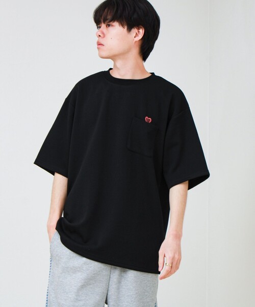 GLOSTER(グロスター)の「【ユニセックスで着たい】接触冷感ハート刺繍ポケTEE(Tシャツ/カットソー・メンズ・ブラック/ホワイト/ネイビー・S/L/M)」の6枚目の写真