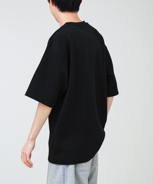 GLOSTER(グロスター)の「【ユニセックスで着たい】接触冷感ハート刺繍ポケTEE(Tシャツ/カットソー・メンズ・ブラック/ホワイト/ネイビー・S/L/M)」の7枚目の写真