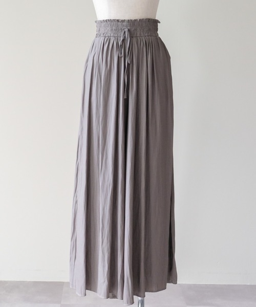 DOLLUPOOPS（ドールアップウップス）の「Shirred Waist Easy Wide-Leg Pants(ウエストシャーリングイージーワイドパンツ)（その他パンツ・レディース・ブラウン/カーキ/ブラック/チャコールグレー・FREE）」の4枚目の写真