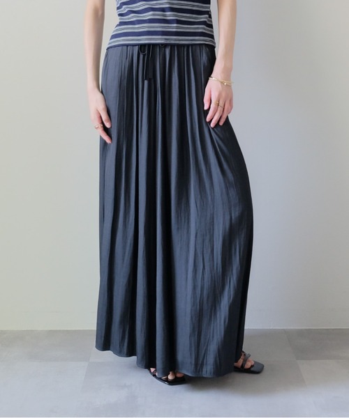DOLLUPOOPS（ドールアップウップス）の「Shirred Waist Easy Wide-Leg Pants(ウエストシャーリングイージーワイドパンツ)（その他パンツ・レディース・ブラウン/カーキ/ブラック/チャコールグレー・FREE）」の2枚目の写真
