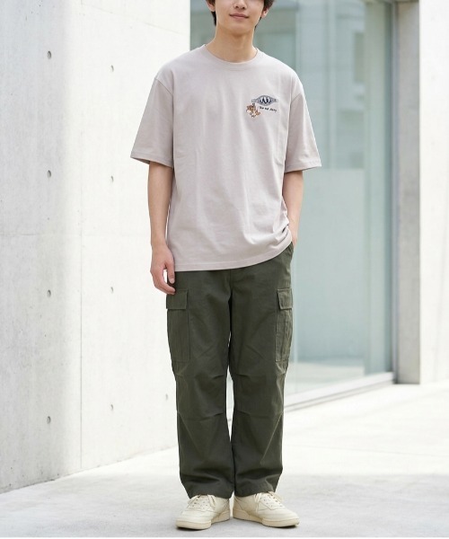 Tom&Jerry(トムアンドジェリー)の「【TOM & JERRY/トムとジェリー】キャラクターワンポイント刺繍半袖Tシャツ(DRY) ユニセックス(Tシャツ/カットソー・メンズ・ネイビー/ライトグリーン/サーモンピンク/グレイッシュベージュ・MEDIUM/LARGE)」の6枚目の写真
