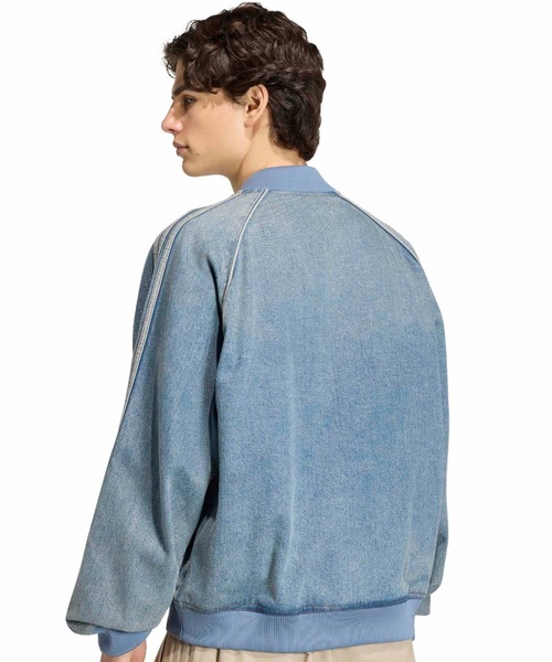 adidas(アディダス)の「adidas SST ADICOLOR DENIM TRACKTOP LIGHT WASH / アディダス SST アディカラー デニム トラックトップ ライトウォッシュ(デニムジャケット・メンズ・ライトインディゴブルー・S/M/L)」の10枚目の写真