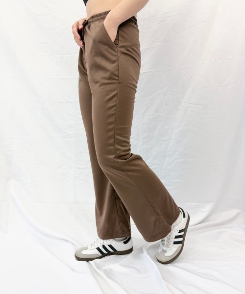 Alite cloth(アリーテクロス)の「スリムフレアパンツ(スウェットパンツ・レディース・グレー/ブラウン/ブラック/ライトグレー/ダークグレー・FREE)」の5枚目の写真