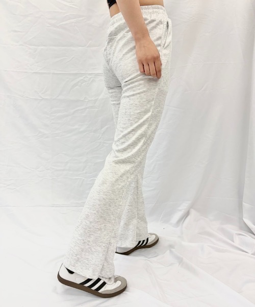Alite cloth(アリーテクロス)の「スリムフレアパンツ(スウェットパンツ・レディース・グレー/ブラウン/ブラック/ライトグレー/ダークグレー・FREE)」の6枚目の写真