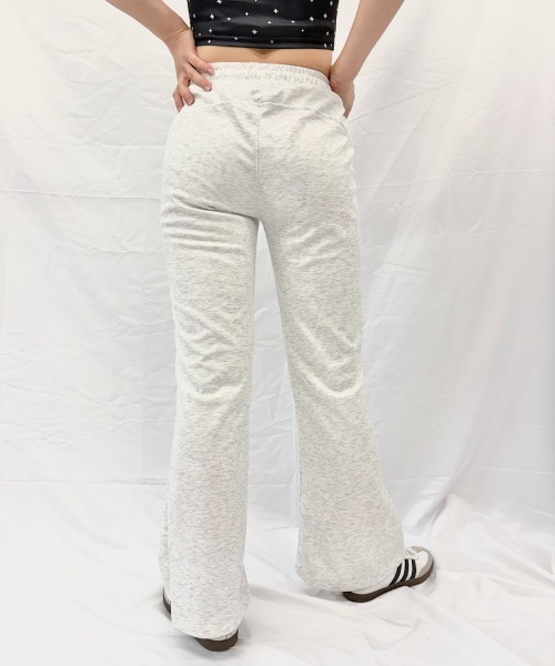 Alite cloth(アリーテクロス)の「スリムフレアパンツ(スウェットパンツ・レディース・グレー/ブラウン/ブラック/ライトグレー/ダークグレー・FREE)」の7枚目の写真