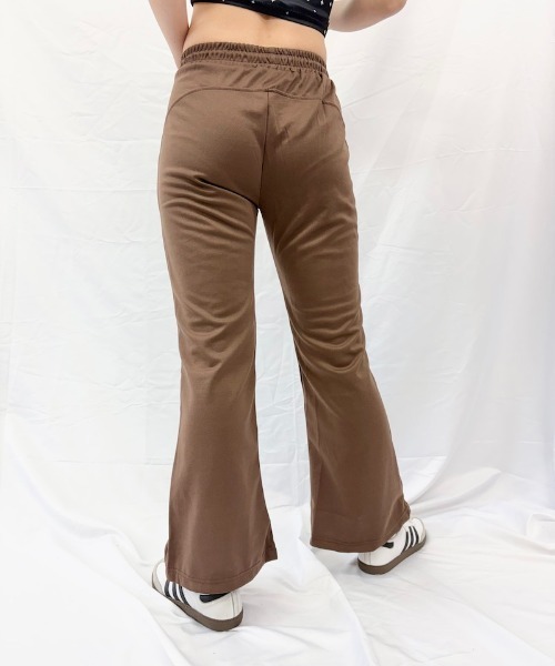 Alite cloth(アリーテクロス)の「スリムフレアパンツ(スウェットパンツ・レディース・グレー/ブラウン/ブラック/ライトグレー/ダークグレー・FREE)」の17枚目の写真
