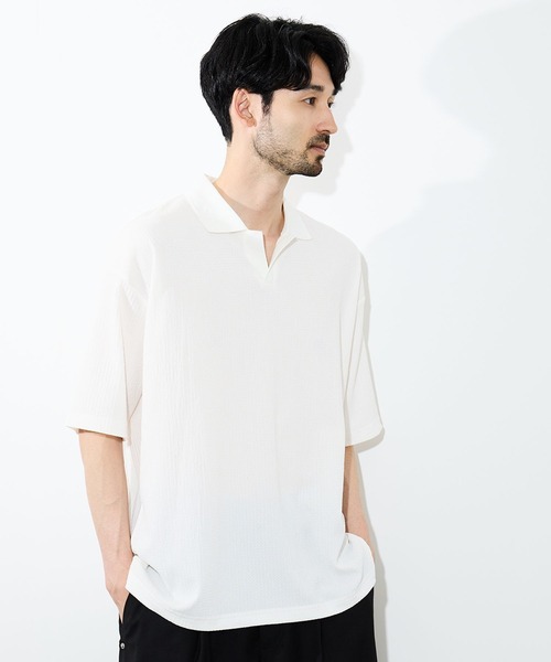URBAN COLLECTION(アーバンコレクション)の「URBAN COLLECTION 楊柳スキッパーポロシャツ(ポロシャツ・メンズ・オフホワイト/ベージュ/ブラック・S/M/L/XL)」の1枚目の写真