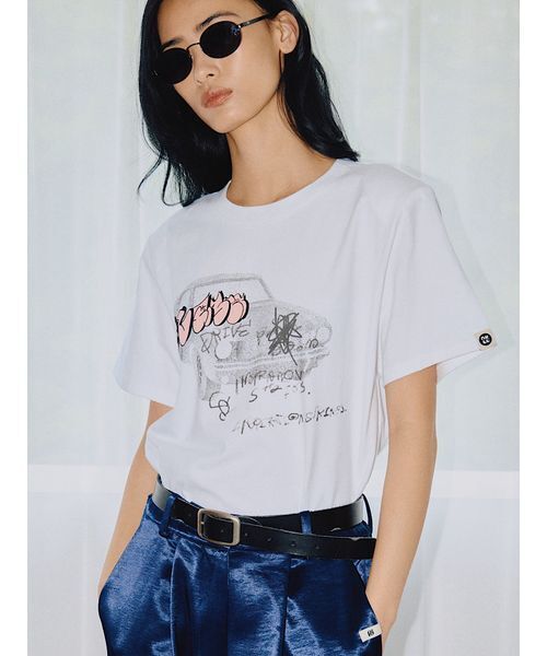 null.(ヌル)の「カーイラストコラボレーションTシャツ(Tシャツ/カットソー・レディース・ブルー/ピンク・F)」の1枚目の写真