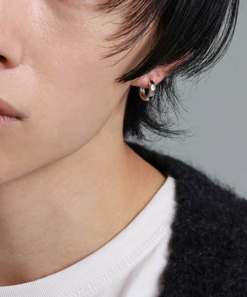 LION HEART(ライオンハート)の「【LION HEART】“THE EDGE”カッティングフープピアス / シルバー925 / K18 01EA0991SV(ピアス(片耳用)・メンズ・マルチ・FREE)」の5枚目の写真