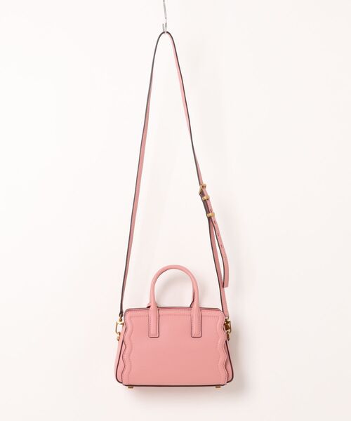 MICHAEL KORS(マイケルコース)の「LAILA ぺブルレザー コンバーチブル クロスボディバッグ エクストラスモール(ショルダーバッグ・レディース・ピンク系・FREE)」の5枚目の写真