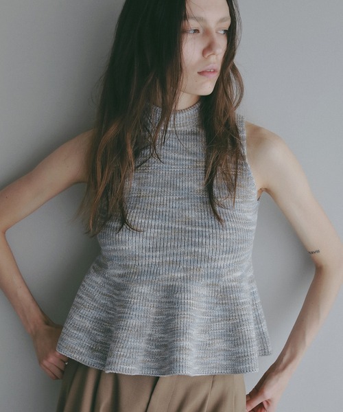 PUFF NECK PEPLUM KNIT TOPS（ニット/セーター）｜MANOF（マノフ）の
