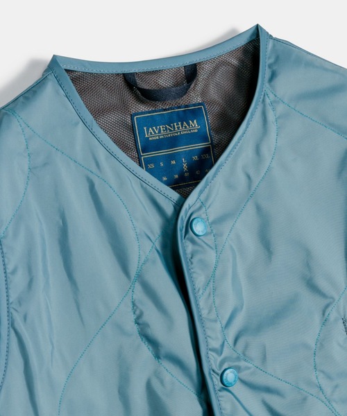 LAVENHAM(ラベンハム)の「Unwadded Thornham Mens / アンワディッド ソーンハム メンズ(ベスト・メンズ・ブルー系その他・L/M)」の4枚目の写真