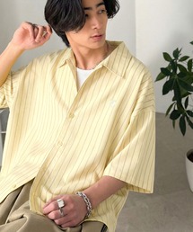 Java（ジャバ）の「半袖シャツ（シャツ/ブラウス）」