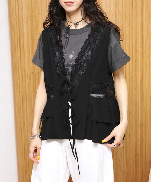 Firsthand（ファーストハンド）の「Firsthand/ファーストハンド 切り替えレース ヴィンテージサテンリボンベスト【限定展開】（ベスト・レディース・レモンイエロー/サックスブルー/ブラック・FREE）」の5枚目の写真