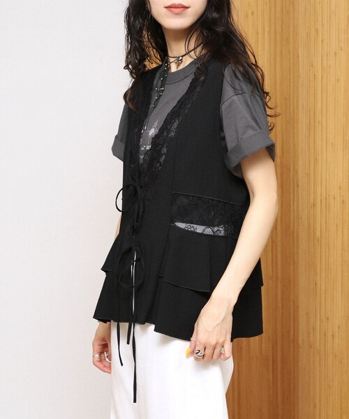 Firsthand（ファーストハンド）の「Firsthand/ファーストハンド 切り替えレース ヴィンテージサテンリボンベスト【限定展開】（ベスト・レディース・レモンイエロー/サックスブルー/ブラック・FREE）」の6枚目の写真