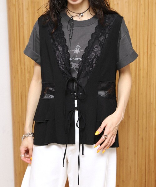 Firsthand（ファーストハンド）の「Firsthand/ファーストハンド 切り替えレース ヴィンテージサテンリボンベスト【限定展開】（ベスト・レディース・レモンイエロー/サックスブルー/ブラック・FREE）」の10枚目の写真