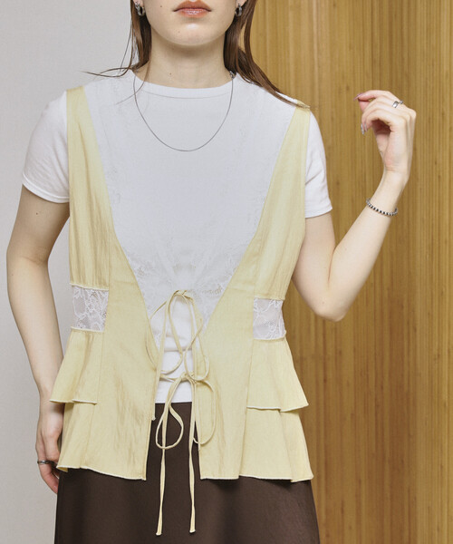Firsthand(ファーストハンド)の「Firsthand/ファーストハンド 切り替えレース ヴィンテージサテンリボンベスト【限定展開】(ベスト・レディース・レモンイエロー/サックスブルー/ブラック・FREE)」の9枚目の写真