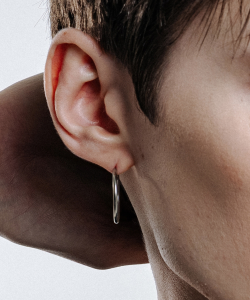 SCALETTOBLACK(スカーレットブラック)の「RAM003 Night Loop Earrings(ピアス(両耳用)・レディース・その他・SMALL/MEDIUM)」の4枚目の写真