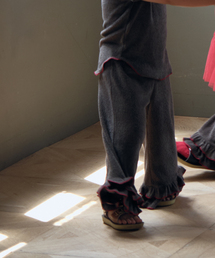 Uhr（ウーア）の「【Uhr/ウーア】別注 pile frill pants（80cm-110cm）（その他パンツ）」