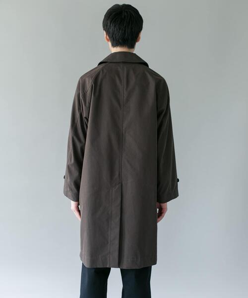 URBAN RESEARCH DOORS（アーバンリサーチドアーズ）の「TCツイル オーバーフィット トレンチコート（トレンチコート・メンズ・ブラウン/ネイビー・MEDIUM/LARGE）」の19枚目の写真