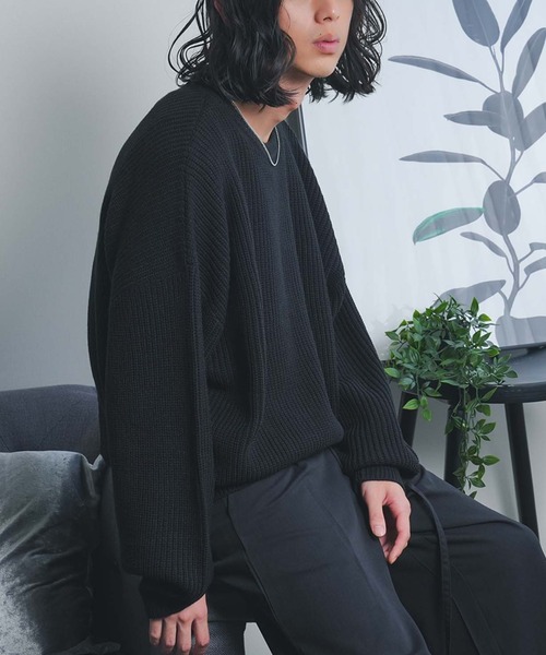 MDR(エムディアール)の「ショート丈畔編みワイドシルエットニット(ニット/セーター・メンズ・ブラック/グレイッシュベージュ・L/M)」の2枚目の写真