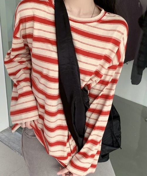 Ritzy（リッツィー）の「ボーダーオーバーサイズロン Tシャツ（Tシャツ/カットソー・レディース・グリーン系その他/レッド系/ブラック×ベージュ・L/M）」の13枚目の写真