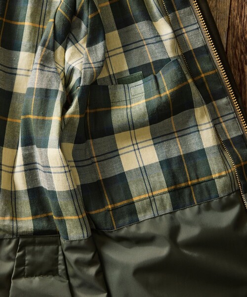 Barbour(バブアー)の「Barbour/バブアー 別注 BEDALE OS Sleeve(ブルゾン・メンズ・グレー/オリーブ/ブラウン/ベージュ/ブラック/ワインレッド・40/38/42)」の16枚目の写真
