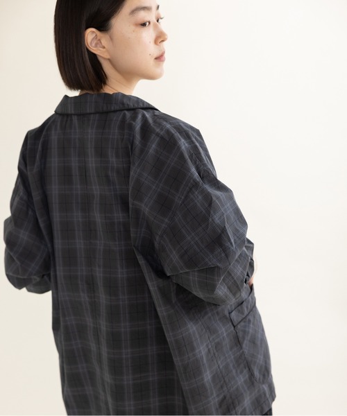 PAR ICI(パーリッシィ)の「コットンチェック パジャマシャツ(セットアップ対応)(シャツ/ブラウス・レディース・チャコールグレー・FREE)」の6枚目の写真