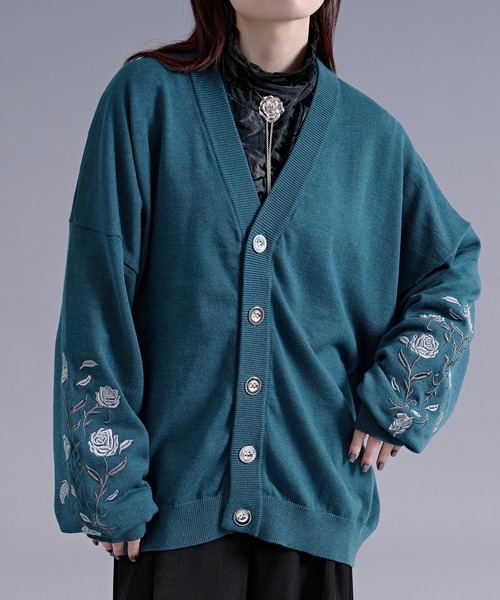 Ellno Loset(エルノロゼット)の「オパールベロアタートルプルオーバー/サムホール付き(Tシャツ/カットソー・メンズ・ブラック/グリーン・MEDIUM/SMALL/LARGE)」の12枚目の写真