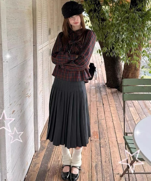 AsRiRe(アスリレイ)の「チェック柄リボンデザインブラウス(シャツ/ブラウス・レディース・レッド・M)」の4枚目の写真