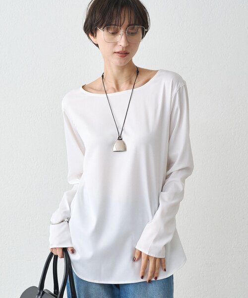 LOUNGEDRESS(ラウンジドレス)の「《WEB限定/レイヤードアイテム》サテンロンTブラウス(シャツ/ブラウス・レディース・オフホワイト/ブラック・FREE)」の10枚目の写真