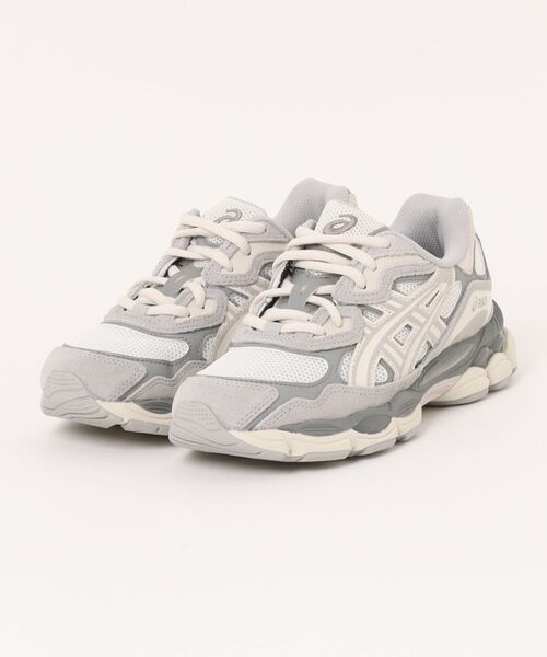 ASICS(アシックス)の「【ASICS】GEL-NYC, 103(スニーカー・メンズ・グレー/クリーム・27cm/27.5cm/26.5cm/26cm/24cm/23.5cm/23cm)」の2枚目の写真