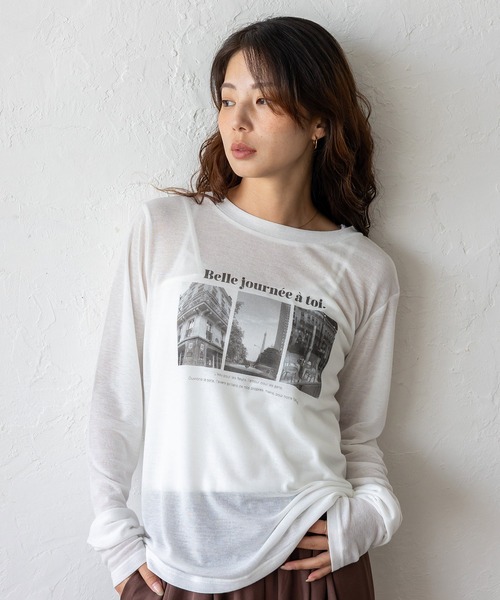 VitaFelice（ヴィータフェリーチェ）の「フォトプリントシアートップス（Tシャツ/カットソー・レディース・ブラック/オフホワイト・FREE）」の11枚目の写真