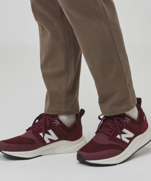 NEW BALANCE(ニューバランス)の「【別注】ニューバランス New Balance コーデュロイテーパードパンツ 限定コラボ(その他パンツ・メンズ・ベージュ/ブラック・S/L)」の11枚目の写真