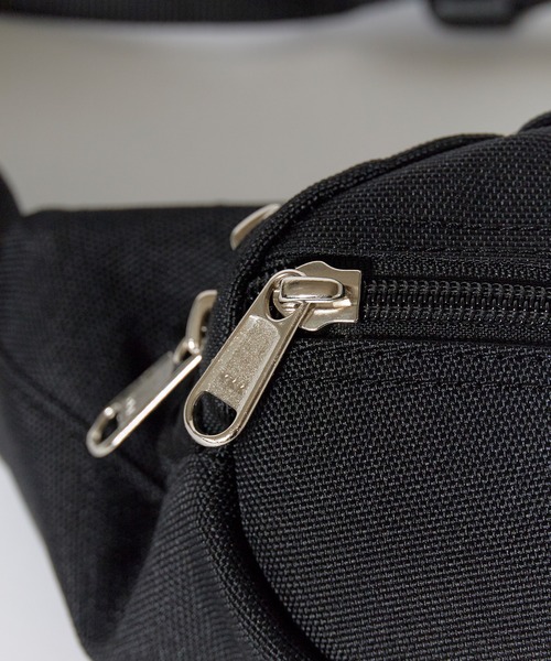Overland（オーバーランド）の「WAIST BAG（ボディバッグ/ウエストポーチ・メンズ・ブラック/パープル系その他/グレー系その他・FREE）」の18枚目の写真