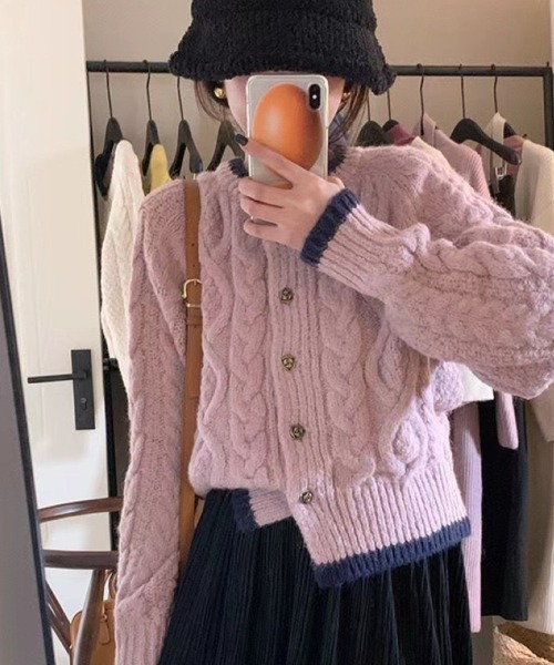 Ritzy（リッツィー）の「リブ切り替え ケーブル編みニットカーディガン（ニット/セーター・レディース・パープル/ベージュ・FREE）」の5枚目の写真