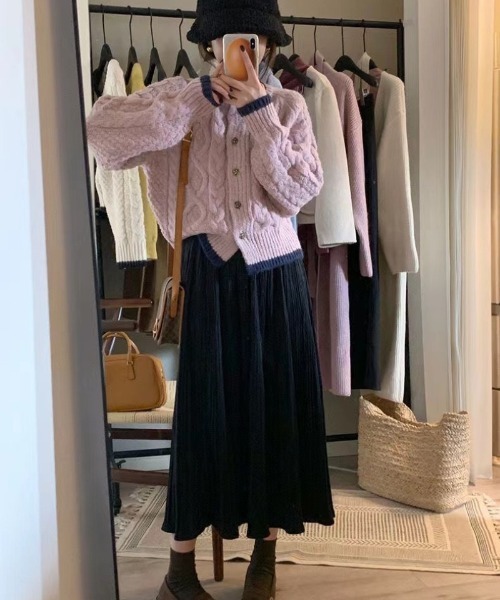 Ritzy（リッツィー）の「リブ切り替え ケーブル編みニットカーディガン（ニット/セーター・レディース・パープル/ベージュ・FREE）」の19枚目の写真
