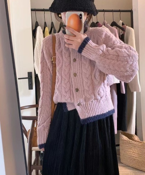 Ritzy（リッツィー）の「リブ切り替え ケーブル編みニットカーディガン（ニット/セーター・レディース・パープル/ベージュ・FREE）」の20枚目の写真