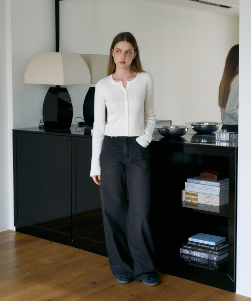 DEHEVE（デヘヴェ）の「Slim Rib Cardigan [Ivory]（カーディガン/ボレロ・レディース・アイボリー・OS）」の5枚目の写真