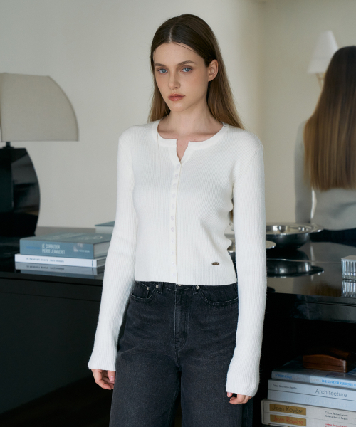 DEHEVE（デヘヴェ）の「Slim Rib Cardigan [Ivory]（カーディガン/ボレロ・レディース・アイボリー・OS）」の6枚目の写真