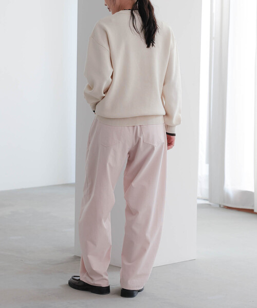 for/c(フォーシー)の「スウェットライクバイカラートップス【サスティナブル】(ニット/セーター・レディース・ネイビー/アイボリー/グレー/ブラック・M/L/LL)」の13枚目の写真