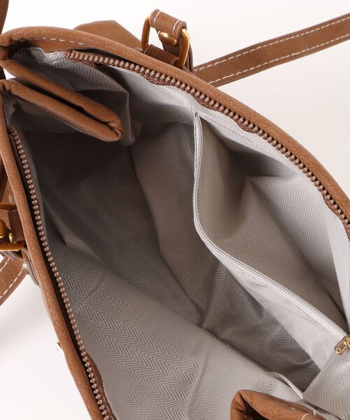 apres jour clair（アプレジュールクレア）の「【apres jour clair】フェイクレザーデザインバッグ（トートバッグ・レディース・ブラウン系その他/ダークブラウン・FREE）」の11枚目の写真
