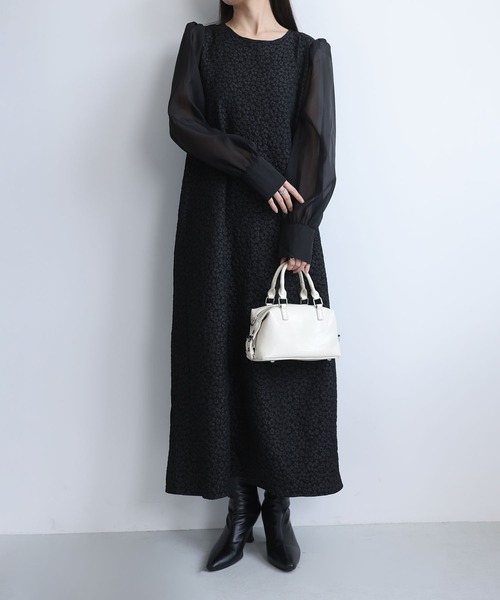 MAISON DE THERESE(メゾン ド テレーズ)の「シフォン袖切り替えロングワンピース 立体ジャガード素材 大人カジュアル(ワンピース・レディース・ライトベージュ/BLACK・FREE)」の6枚目の写真