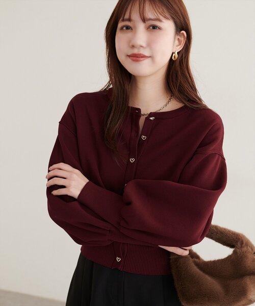 natural couture（ナチュラルクチュール）の「お家で洗えるちびハート釦カーディガン（カーディガン/ボレロ・レディース・ブラック/チャコールグレー/オフホワイト/サックスブルー/ピンク/モカ/ボルドー・FREE）」の7枚目の写真