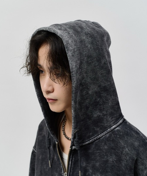 Lui's(ルイス)の「ROUND SWEAT ZIP HOODIE(パーカー・メンズ・グレー/ブラック・S/M)」の22枚目の写真
