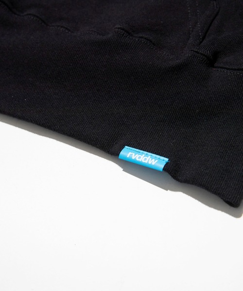 reversal.dogi.design.works(リバーサル・ドーギ・デザイン・ワークス)の「<reversal/リバーサル>FF HOODIE(パーカー・メンズ・ブラック/レッド・M/L/XL)」の7枚目の写真