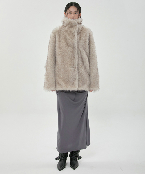 FLAREUP(フレアアップ)の「Miya ファージャケット (FL-063_Ash Beige)(ムートンコート・レディース・ベージュ・1/2)」の3枚目の写真
