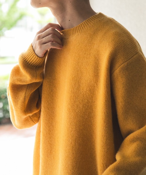 ITEMS URBANRESEARCH(アイテムズ アーバンリサーチ)の「タスマニア メリノウール100 クルーネックニット(ニット/セーター・メンズ・チャコールグレー/ブルー/バーガンディー/マスタード/ベージュ/ホワイト・LARGE/MEDIUM)」の5枚目の写真