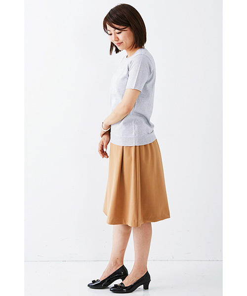 IEDIT（イディット）の「ＤＲＥＣＯ　ｂｙ　ＩＥＤＩＴ　チクチクしにくい！ＵＶカットＯＫ！ぎっしりラメで顔まわり華やかアクセサリートップス　　（Tシャツ/カットソー・レディース・シルバー/ゴールド・X-LARGE/MEDIUM/LARGE/SMALL/XX-LARGE）」の7枚目の写真