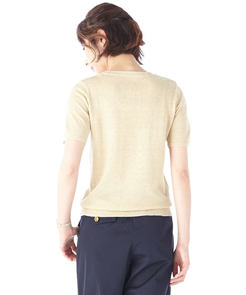 IEDIT（イディット）の「ＤＲＥＣＯ　ｂｙ　ＩＥＤＩＴ　チクチクしにくい！ＵＶカットＯＫ！ぎっしりラメで顔まわり華やかアクセサリートップス　　（Tシャツ/カットソー・レディース・シルバー/ゴールド・X-LARGE/MEDIUM/LARGE/SMALL/XX-LARGE）」の20枚目の写真